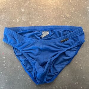 Olaf Benz swim brief